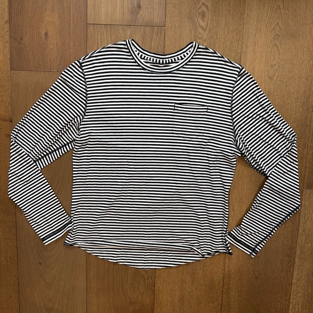 Lululemon 5 Year Basic Long Sleeve Classic Stripe Black And White